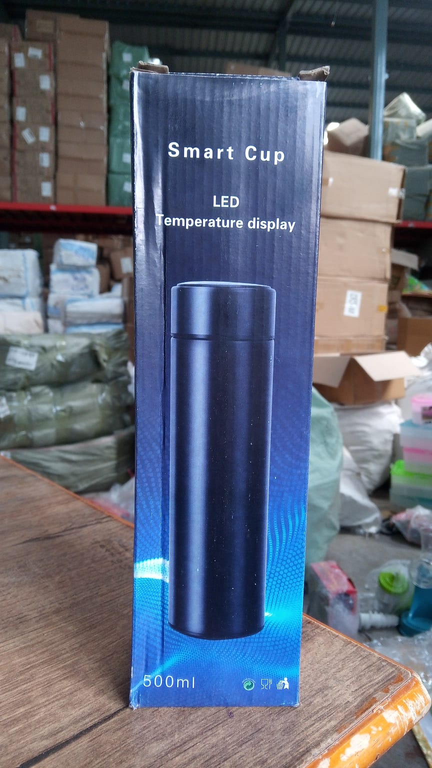Smart Vacuum Insulated Water Bottle with LED Temperature Display (Mix Color) - Image 5