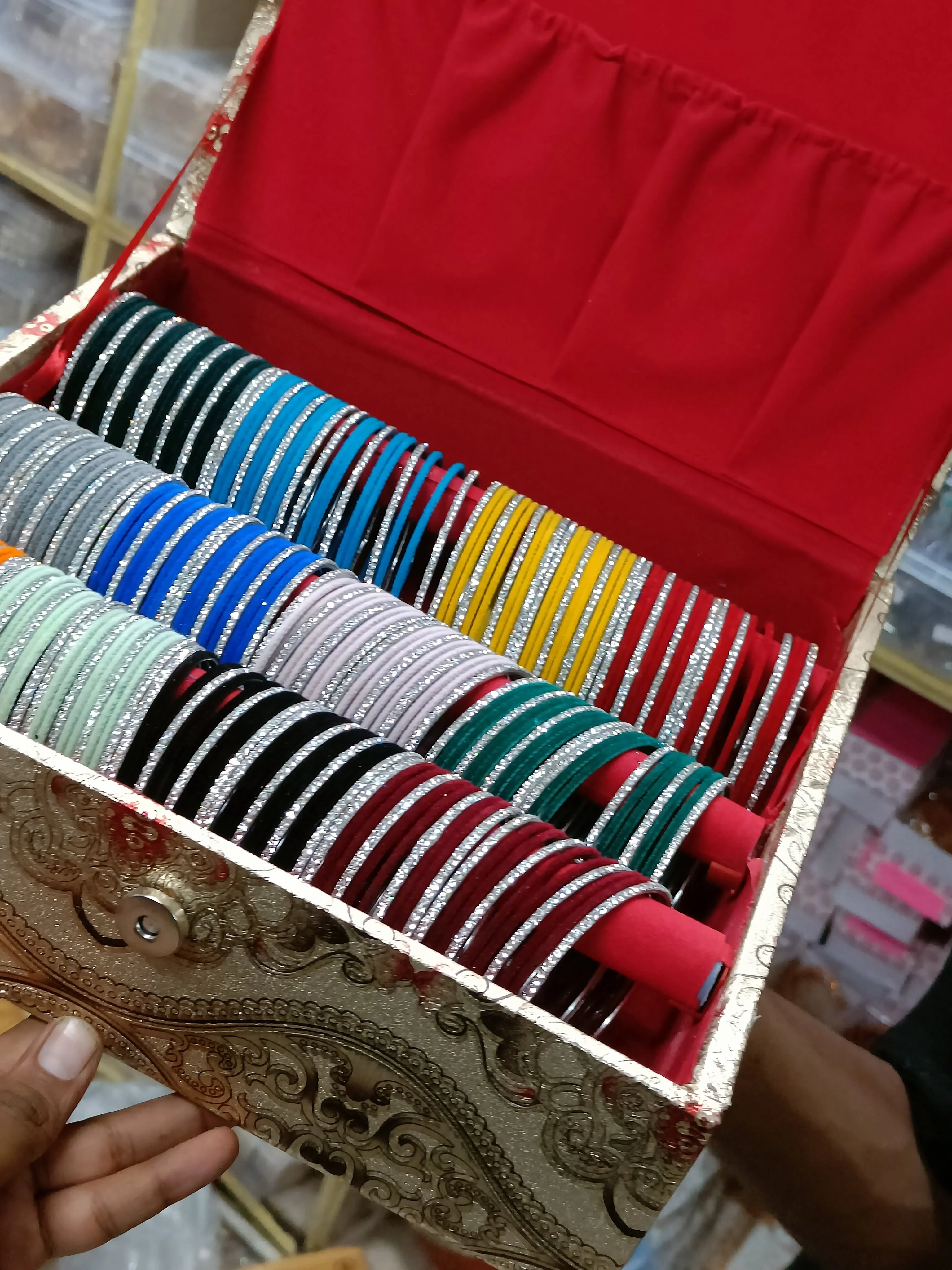 12 bangles set of velvet - Image 6