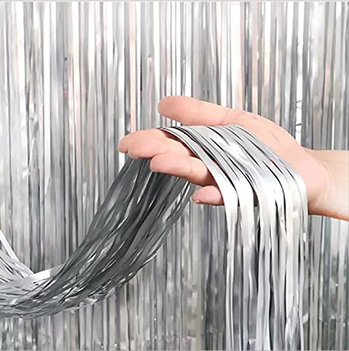 3ft x 6ft Metalic Fringe Foil Curtain With Green And Silver Color (Pack of 2) - Image 3