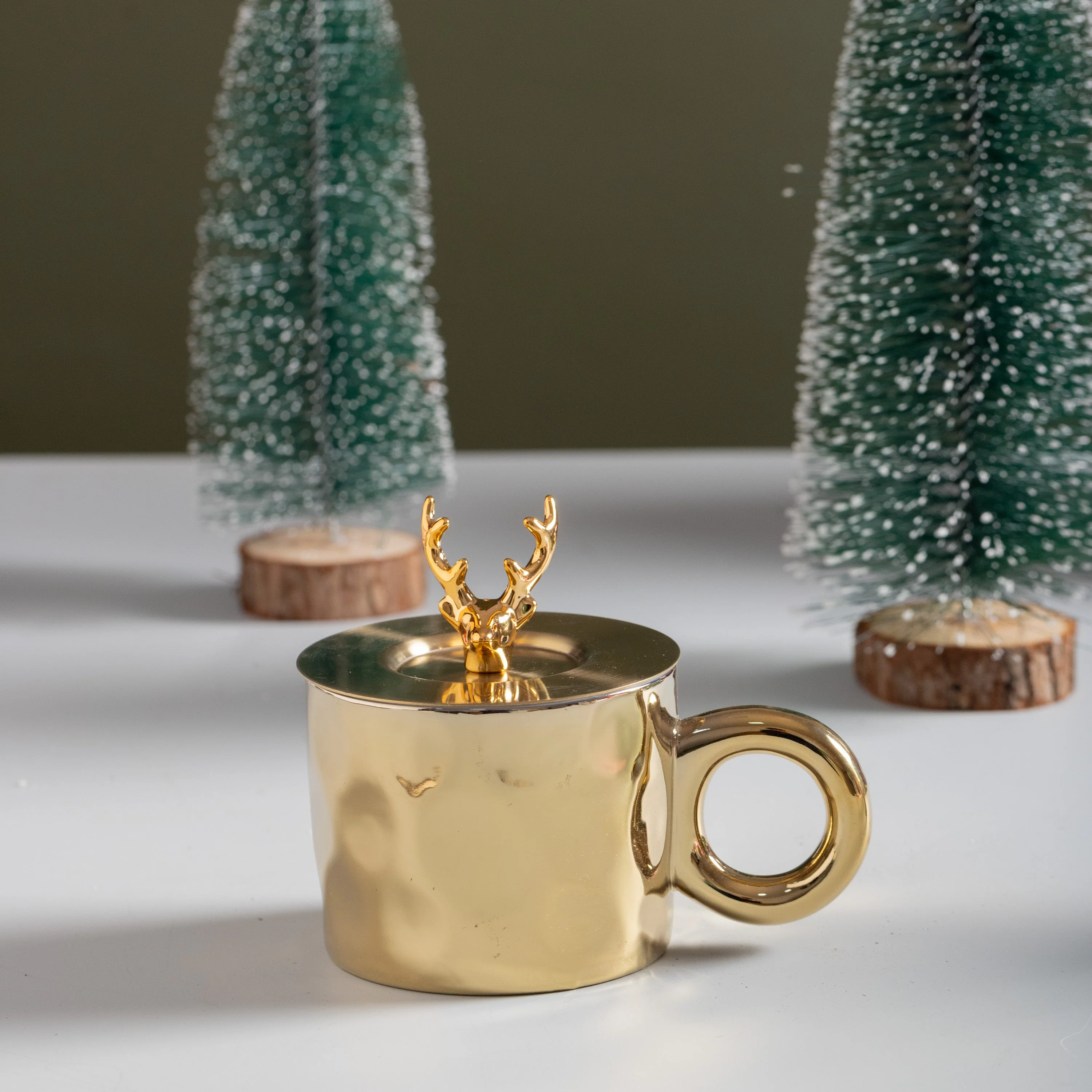 400 Ml Ceramic mug with Metal Lid - Image 3