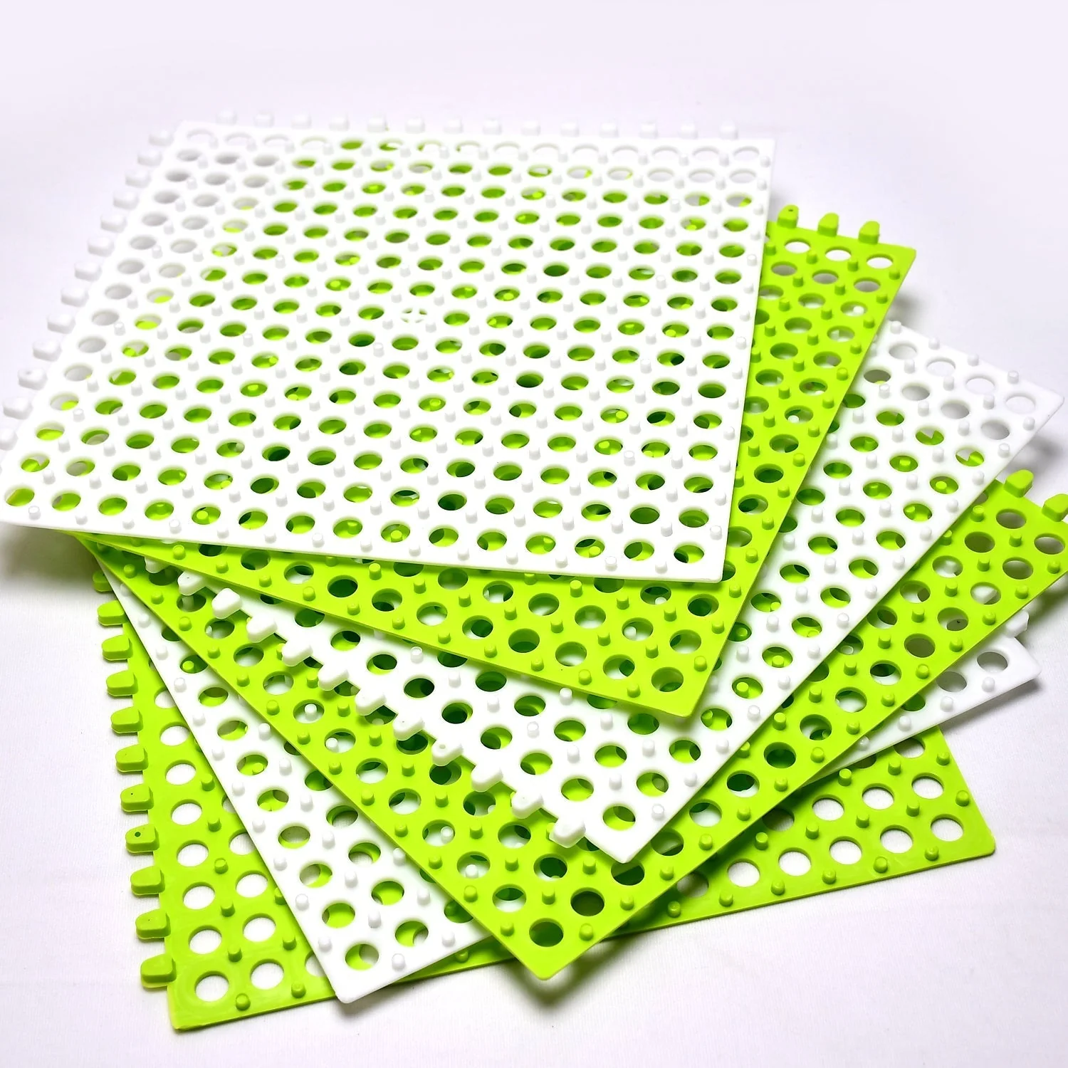 Bath Anti Slip Mat Used while bathing and toilet purposes to avoid slippery floor surfaces. (Pack Of 6) - Image 4