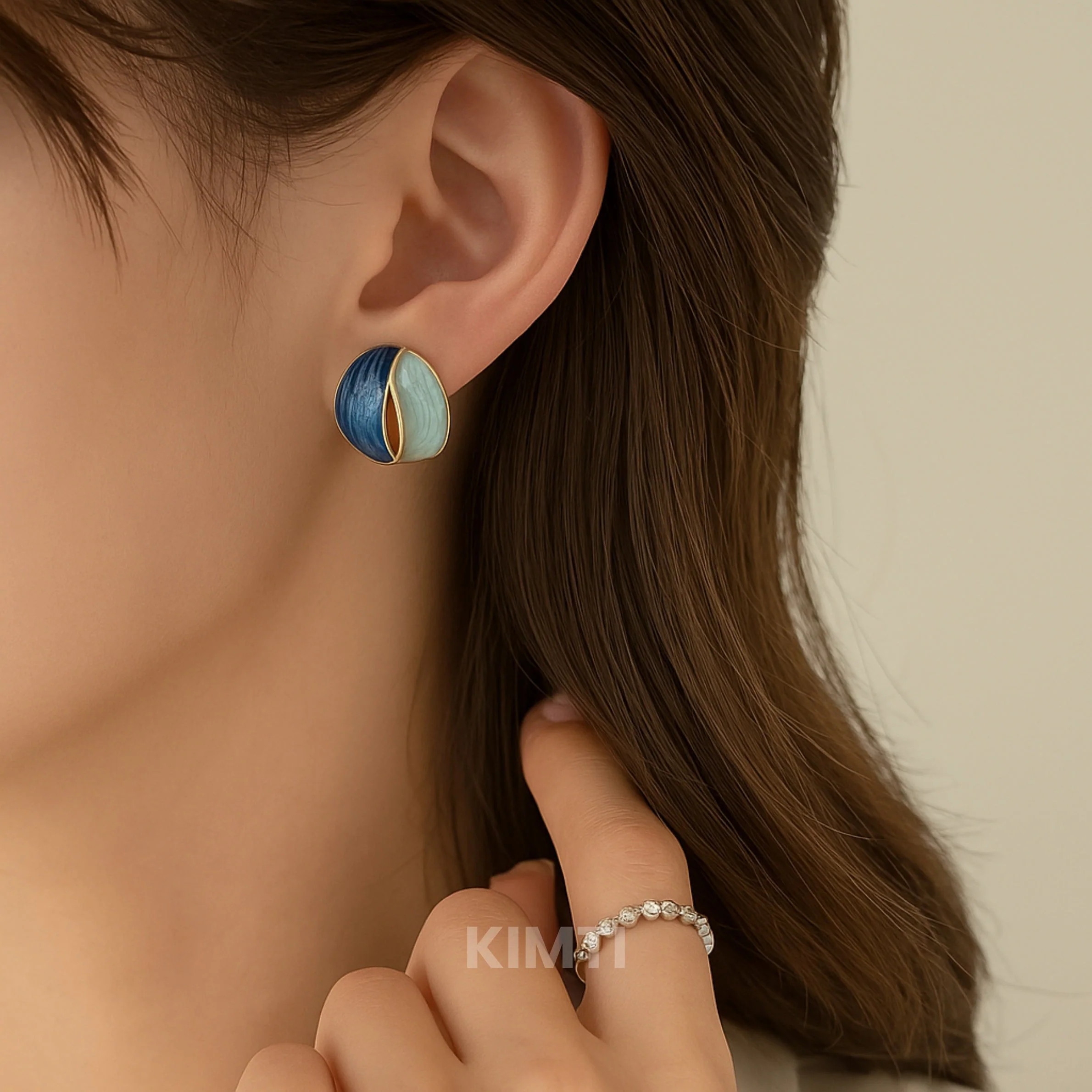 Affair to Die For Blue Stud Earring - Image 2