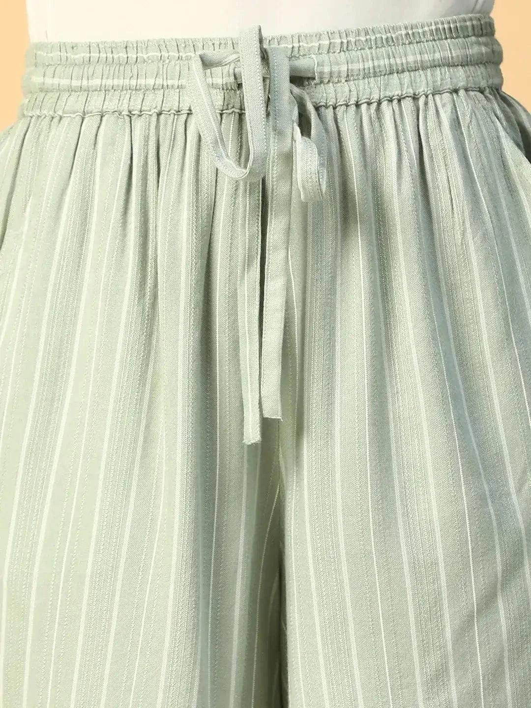 Alley Green Stripe Print Elasticated With Tie-Up String Women Shorts - Image 6