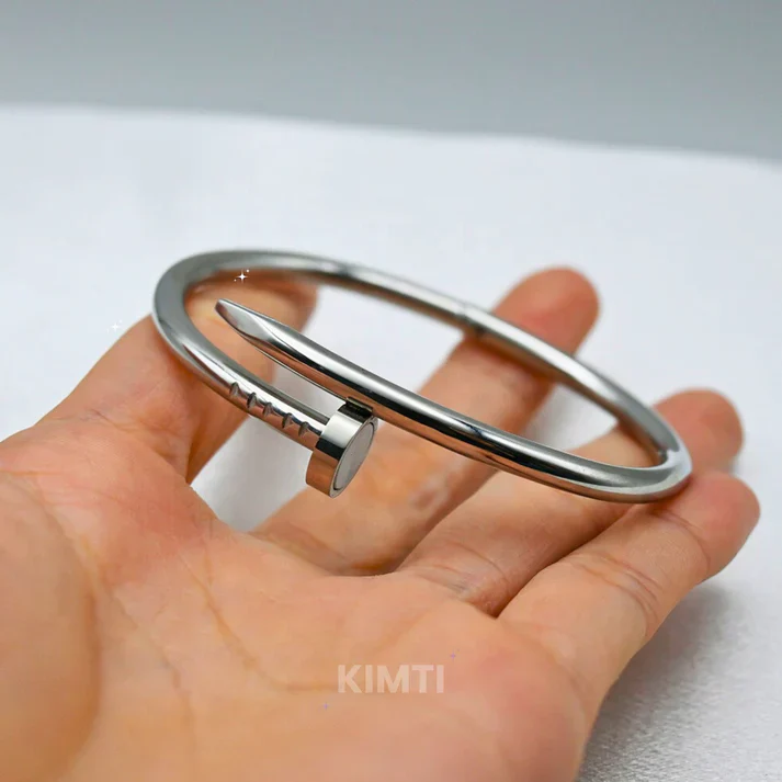 Anushka Sharma's Dupe Anti Tarnish Bracelet - Image 2