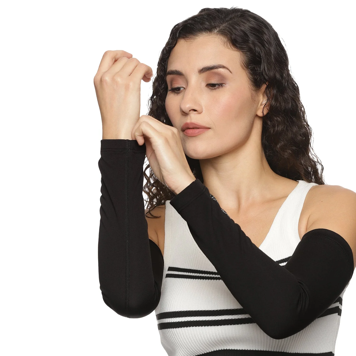 Arm Sleeves for Men & Women - Black - Image 4
