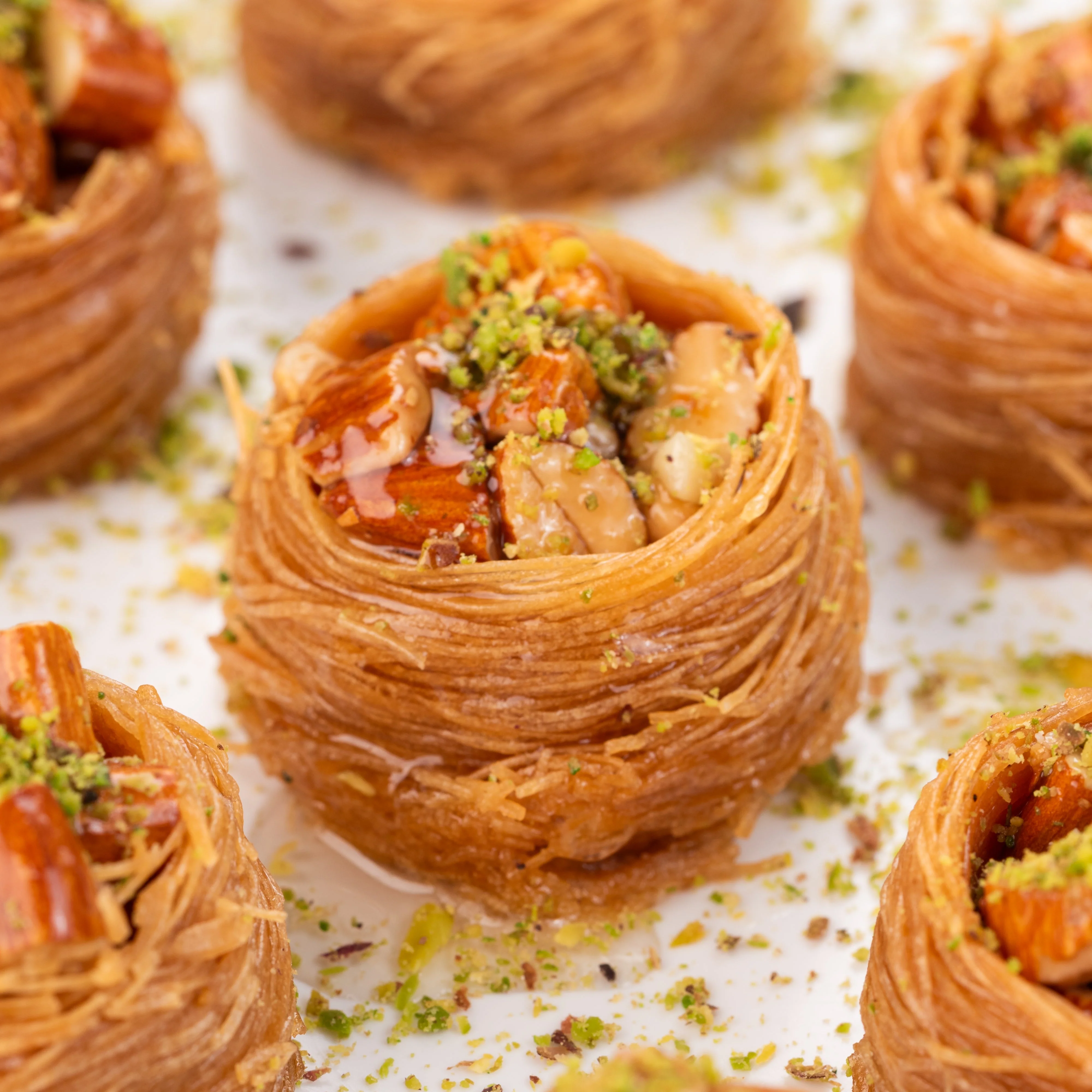 Assorted Kunafa & Chocolate Flavoured Baklava - 750 gm - Image 2
