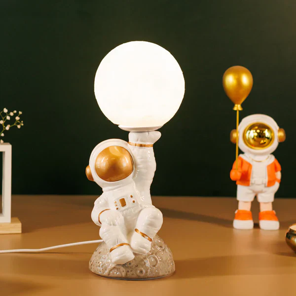 Astronaut Ceramic Table Lamp - Image 6