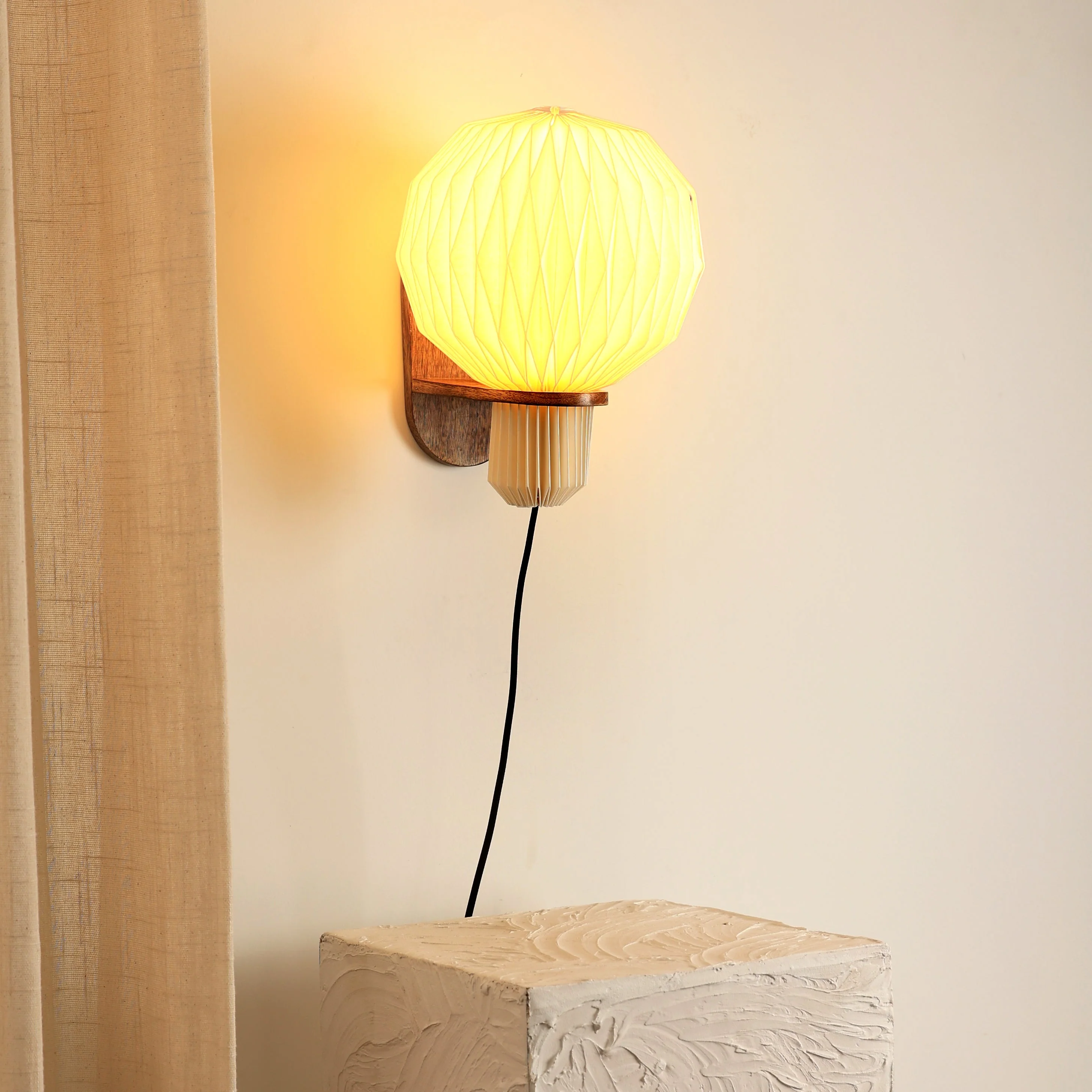 Aura Pleat Sconce Wall Lamp - Image 2