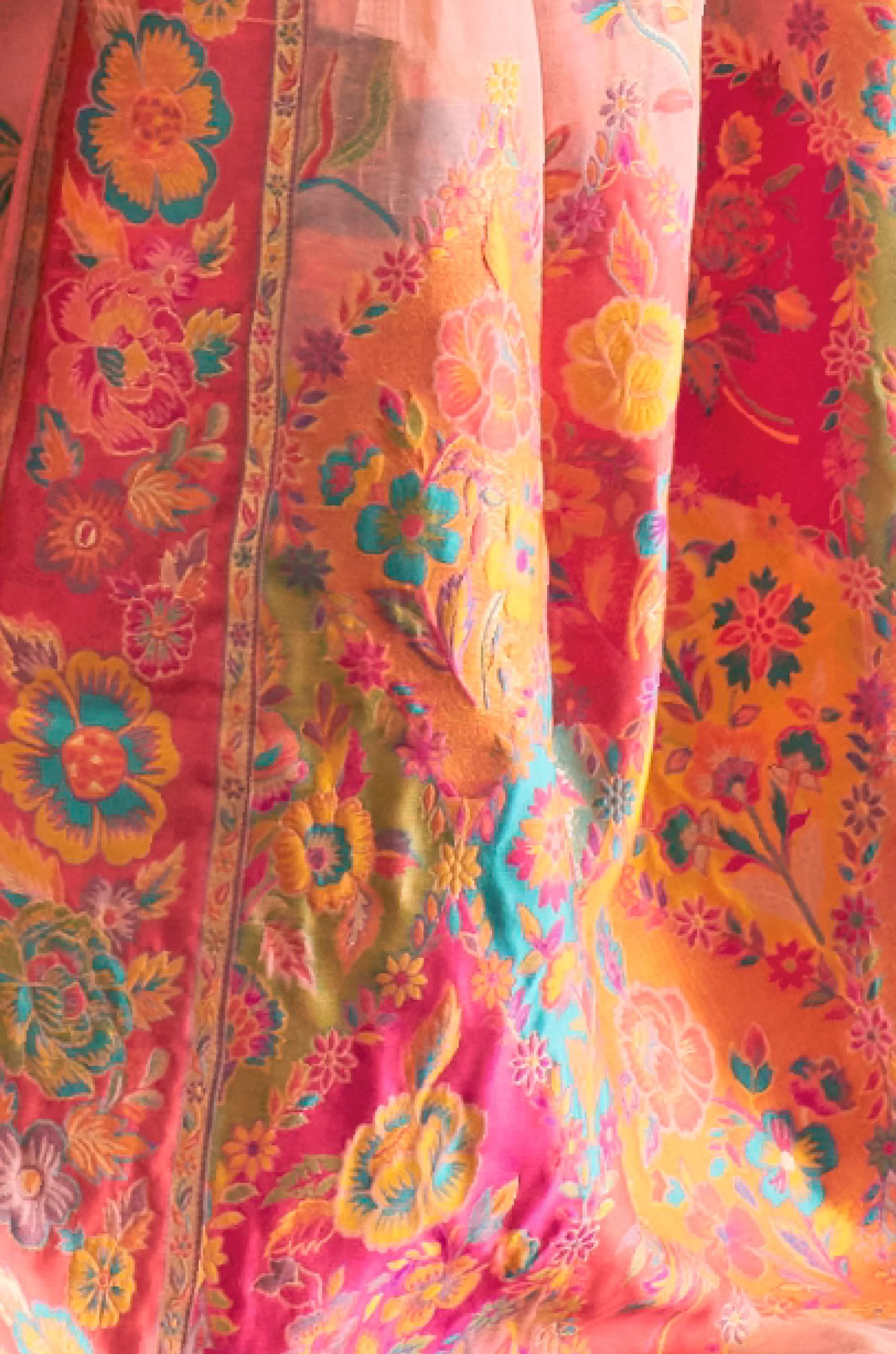 Baby Pink Floral Woven Silk Saree - Image 2
