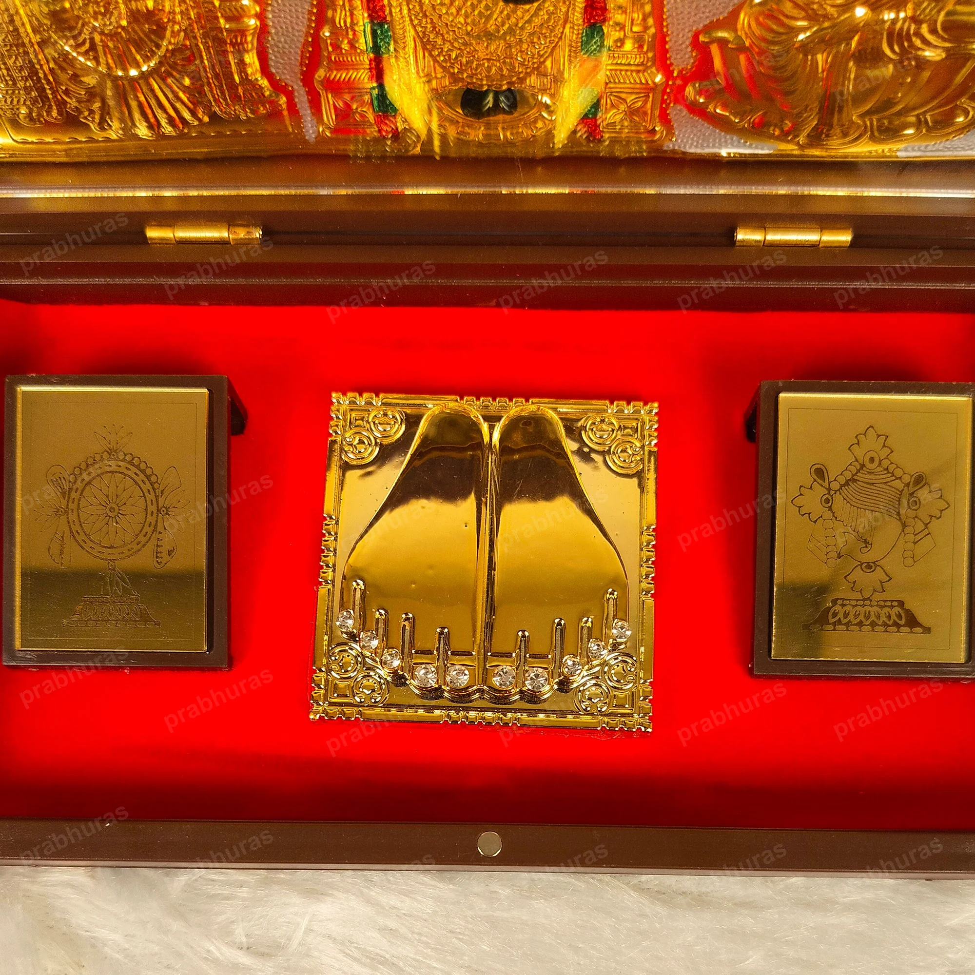 Balaji and Padmavathi Lakshmi Pocket Temple (24 Karat Gold Coated) - Image 4