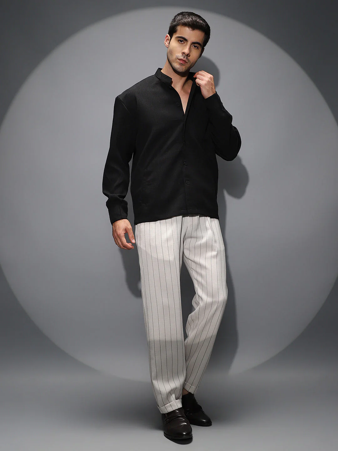 Band-Collar Heathered Shacket - Image 5