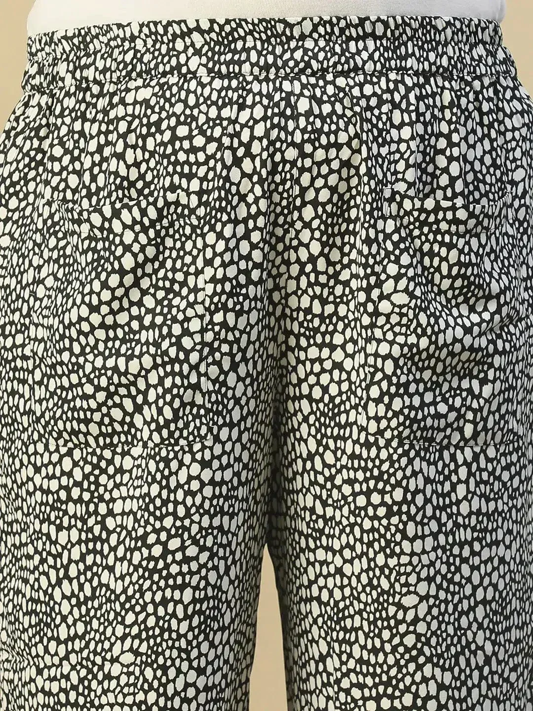 Black Elasticated Swiss Moss Animal Print Plus Size Women Trouser With Front Pockets - Image 6