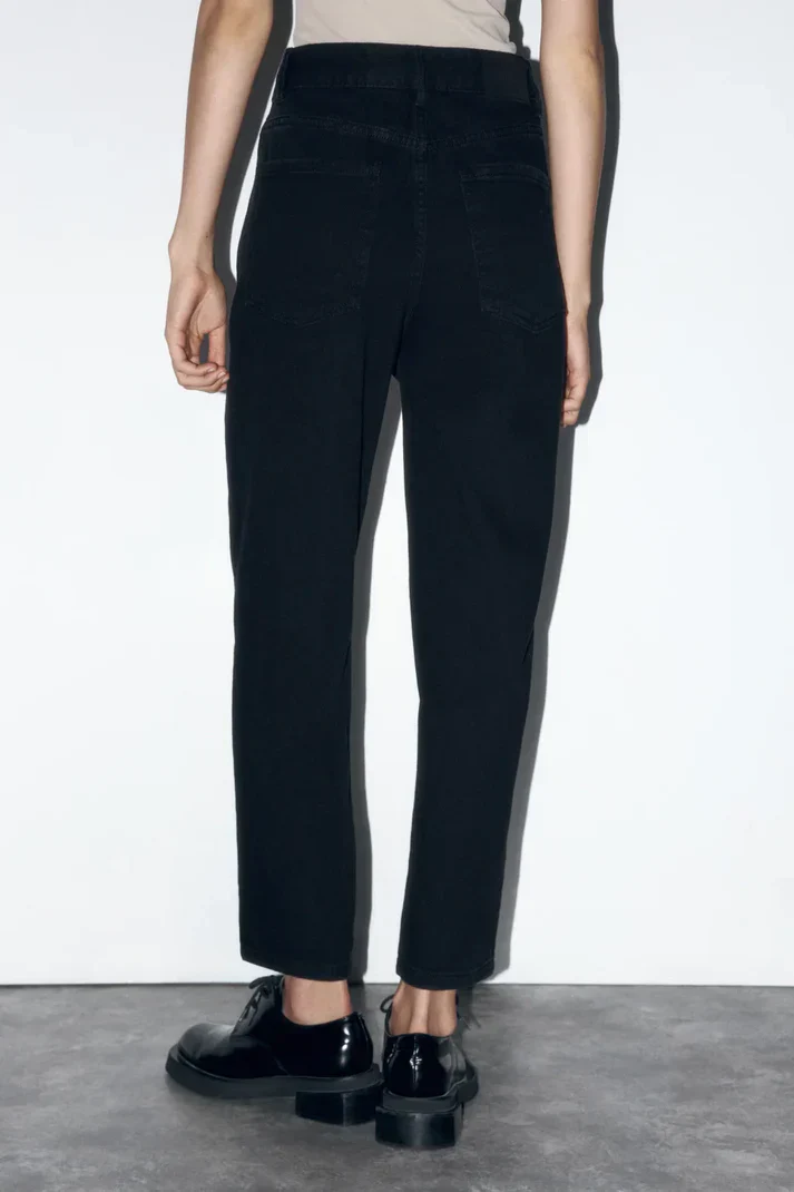 Black mom fit jeans - Image 4