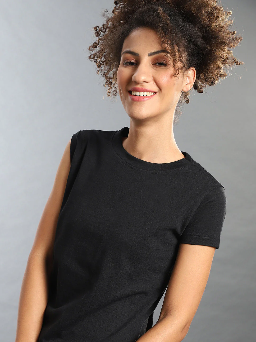 Black Round Neck T-Shirt - Image 6