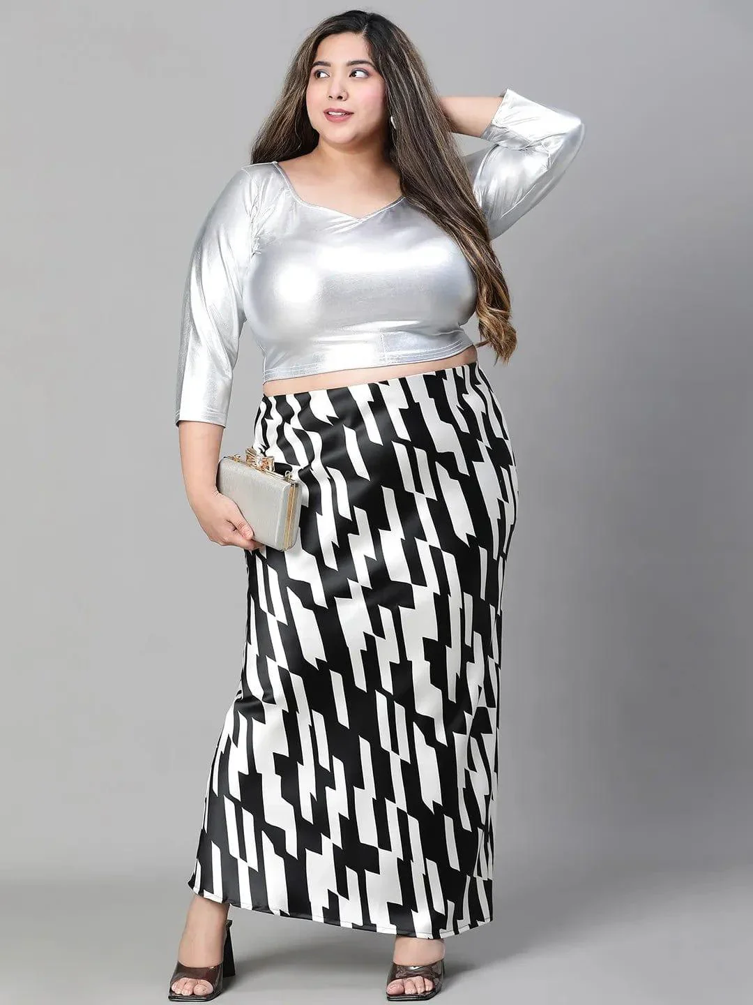Black & White Printed Long Satin Plus Size Skirt - Image 7