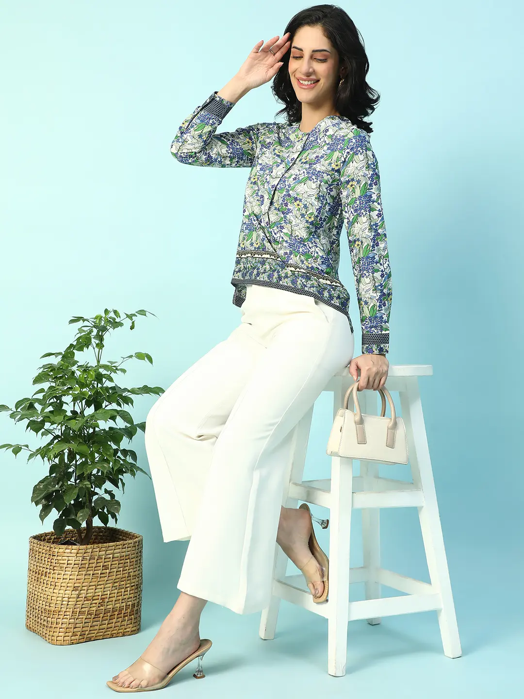 Blue Floral Print Long Sleeve Women's Top - Image 4
