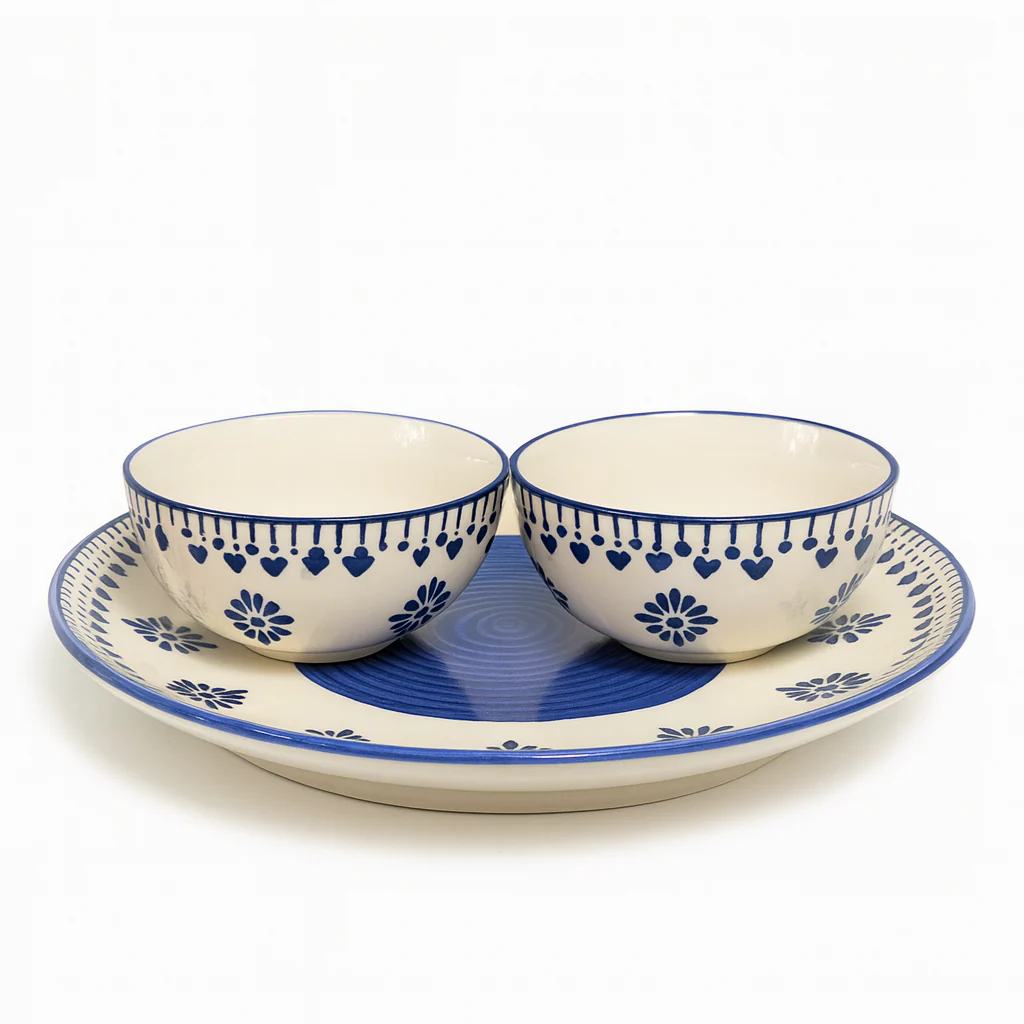 Blue Heart Ceramic Dinnerware Set | Handcrafted Dinner Plate with Matching Bowls | Premium Tableware Collection - Image 4