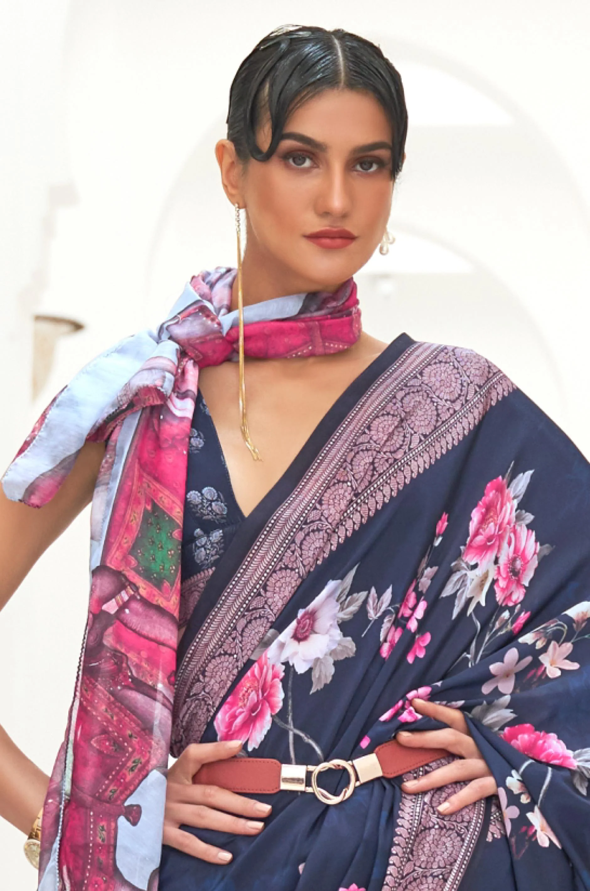 Blue Multicolour Satin Crepe Saree - Image 4