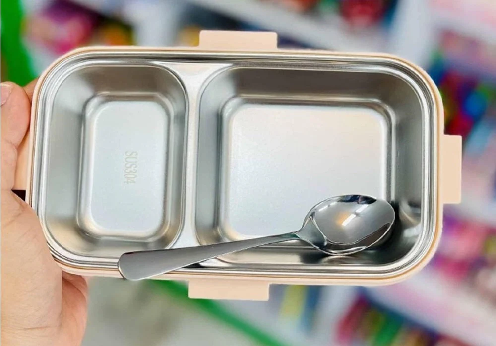 Blue Space Design Kids Stainless Steel Lunch Box | 700ml + 100ml Soup Bowl | Leak-Proof | 4-Lock Lid | Heatable Insulation | School, Picnic, Outdoor Meals - Image 6