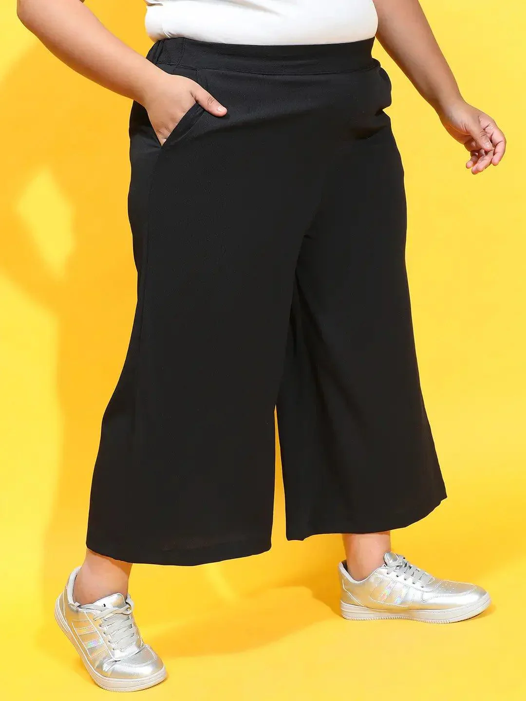 Brand New Solid Black Elasticated Plus Size Culottes - Image 4