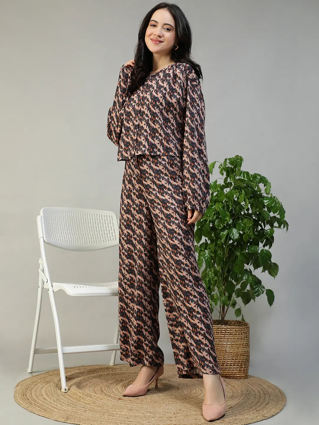 Brown Abstract Print Women Co-Ord Set - Image 5