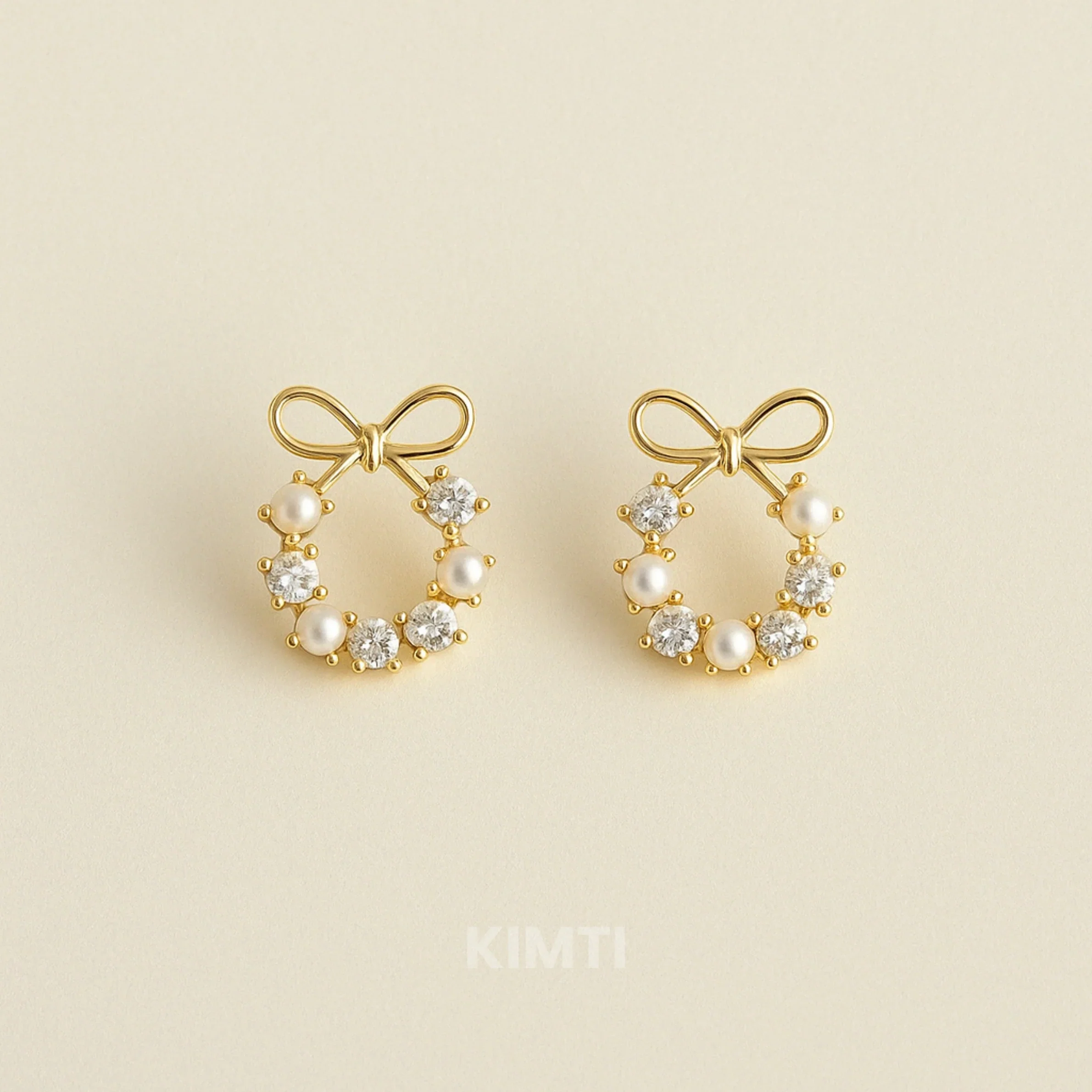 Business Chic White Pearls Stud Earring - Image 3