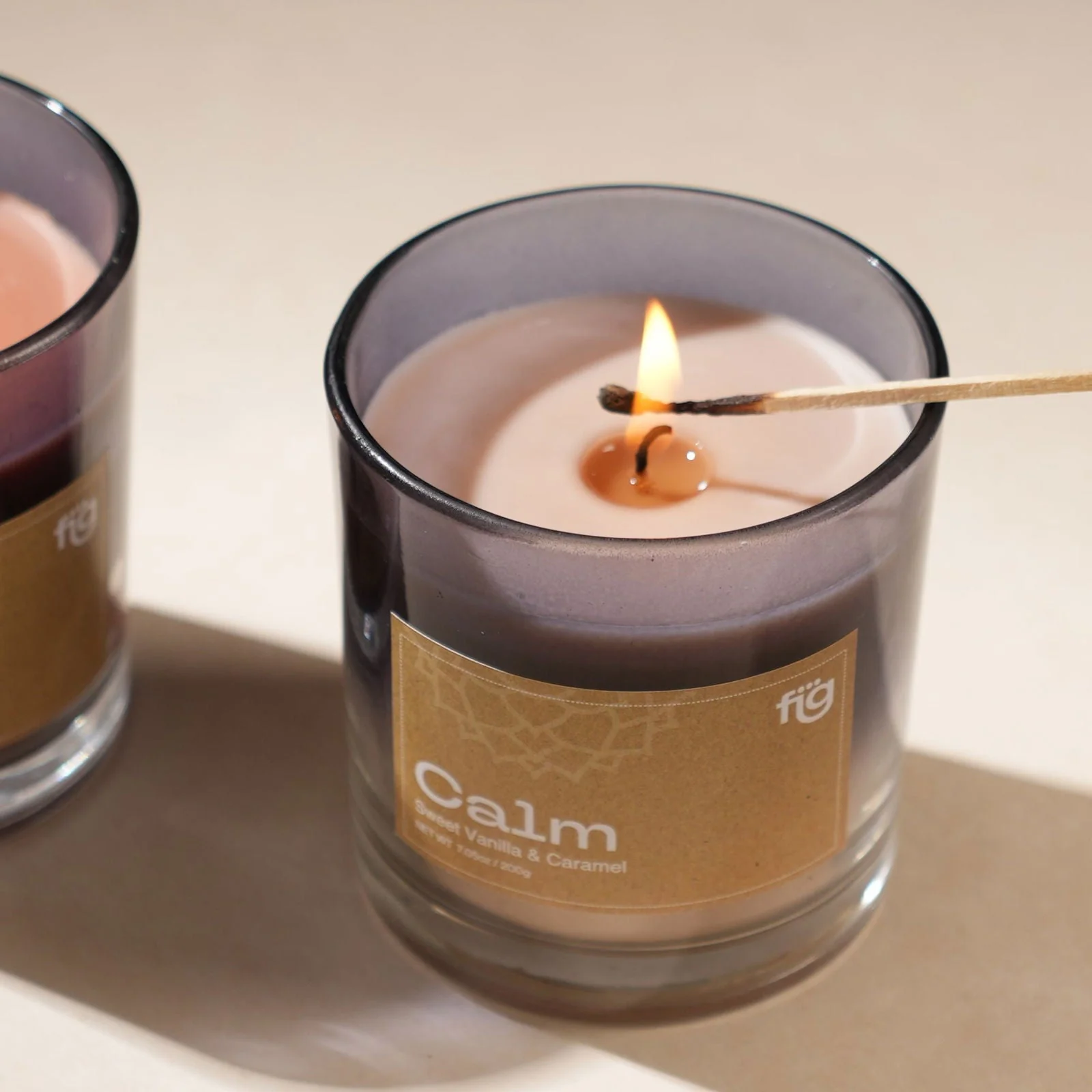 Calm Vanilla & Caramel Vegan Wax Candle - Palm Wax Scented Candle - Image 4