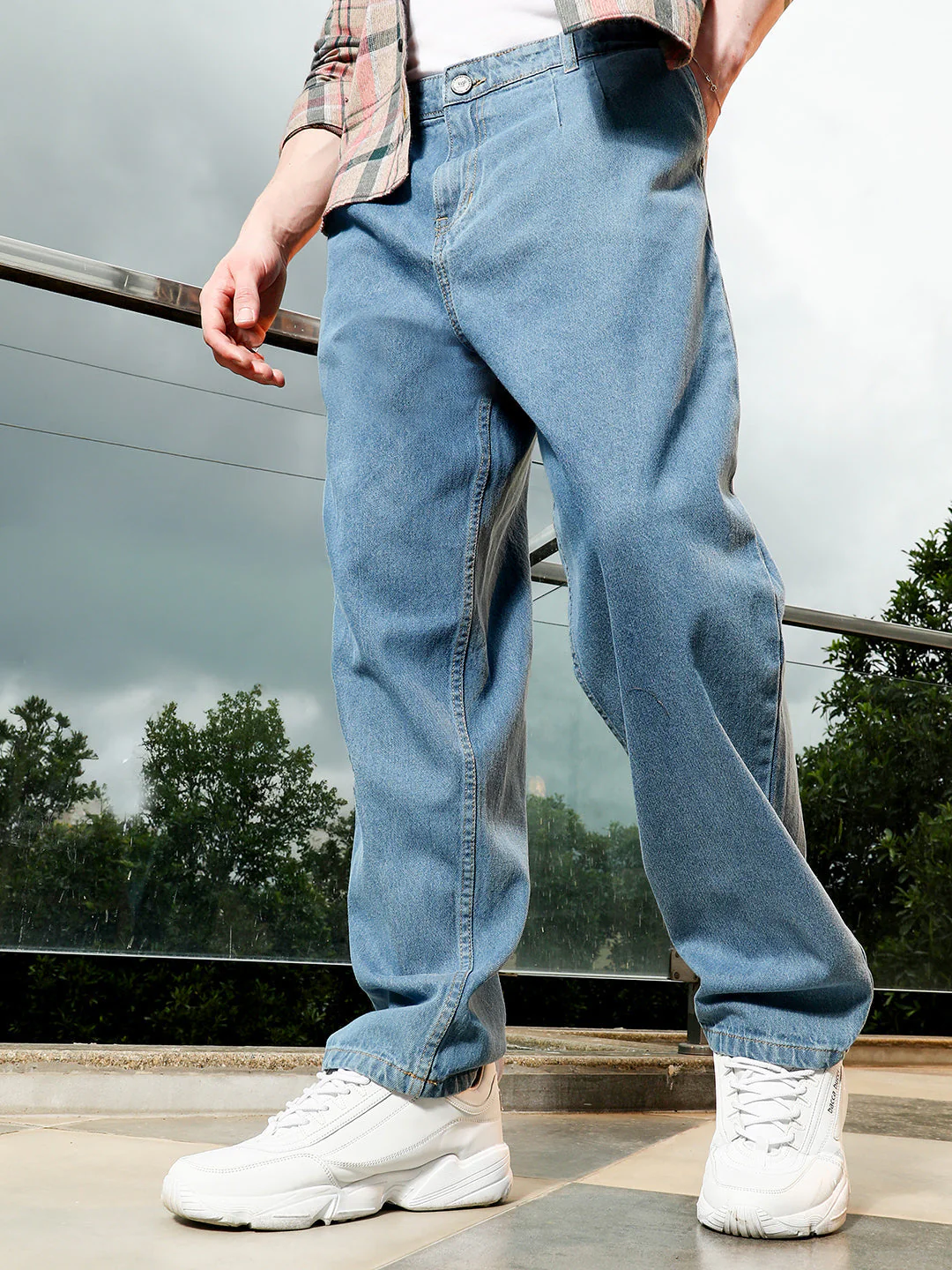 CAMPUS SUTRA Classic Blue Jeans