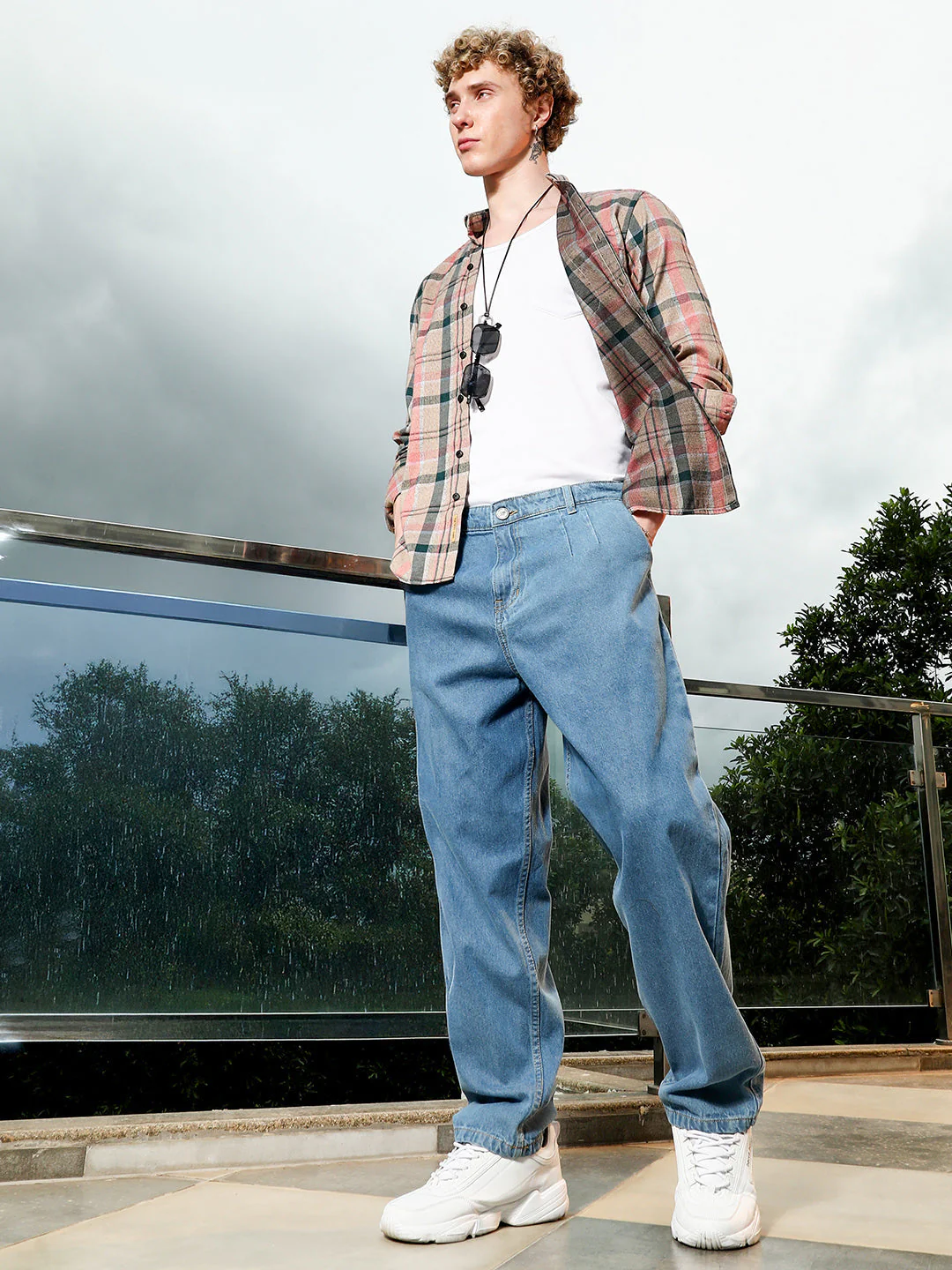 CAMPUS SUTRA Classic Blue Jeans - Image 6