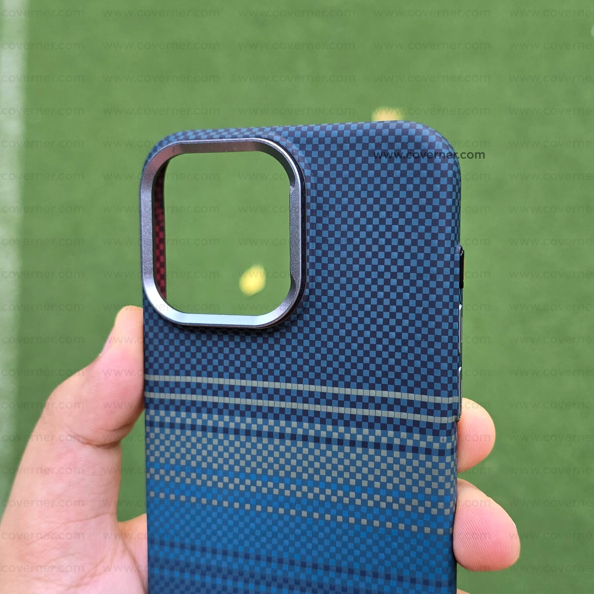 CarbonEdge Pro – Premium Carbon Fiber Texture MagSafe Case by Coverner India - Image 10
