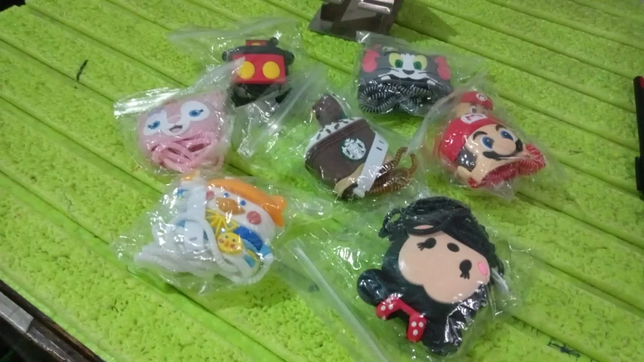 Cartoon Character Silicon Charger Case Cover For iP 18-20W (Mix Design / 1 Pc) - Image 7