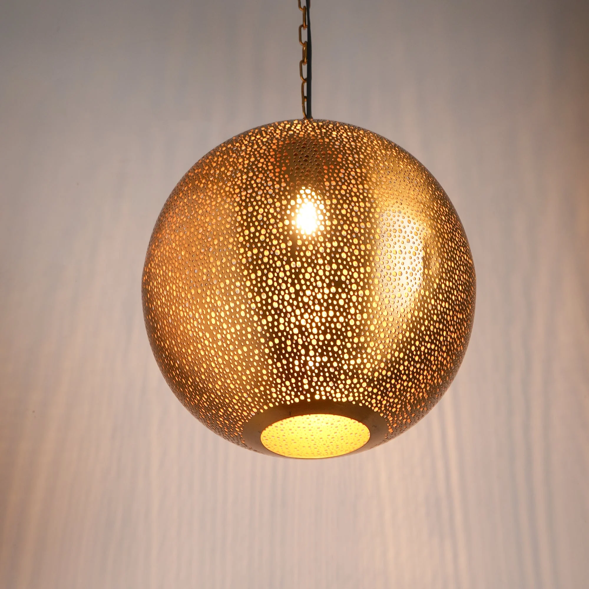 Casablanca Pendant Lamp - Image 4