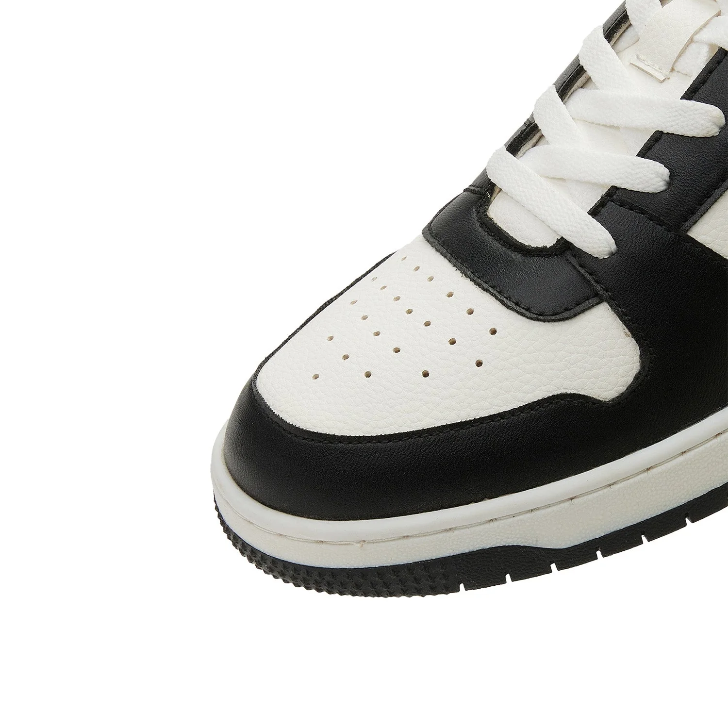 Classic Zeon Sneaker - Image 5