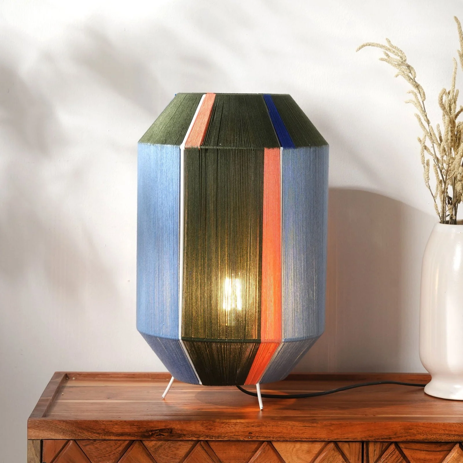 Colour Story 400 Table Lamp - Image 2