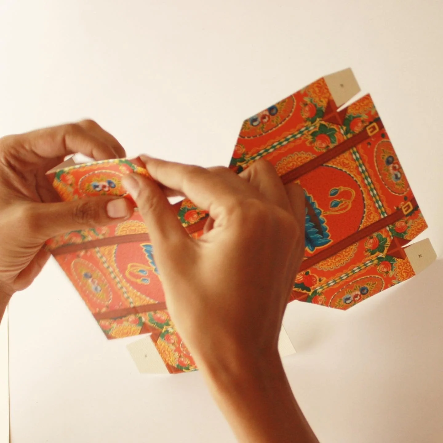 Colourful Orange Mini Suitcase Box DIY Paper Craft Kit - Image 9