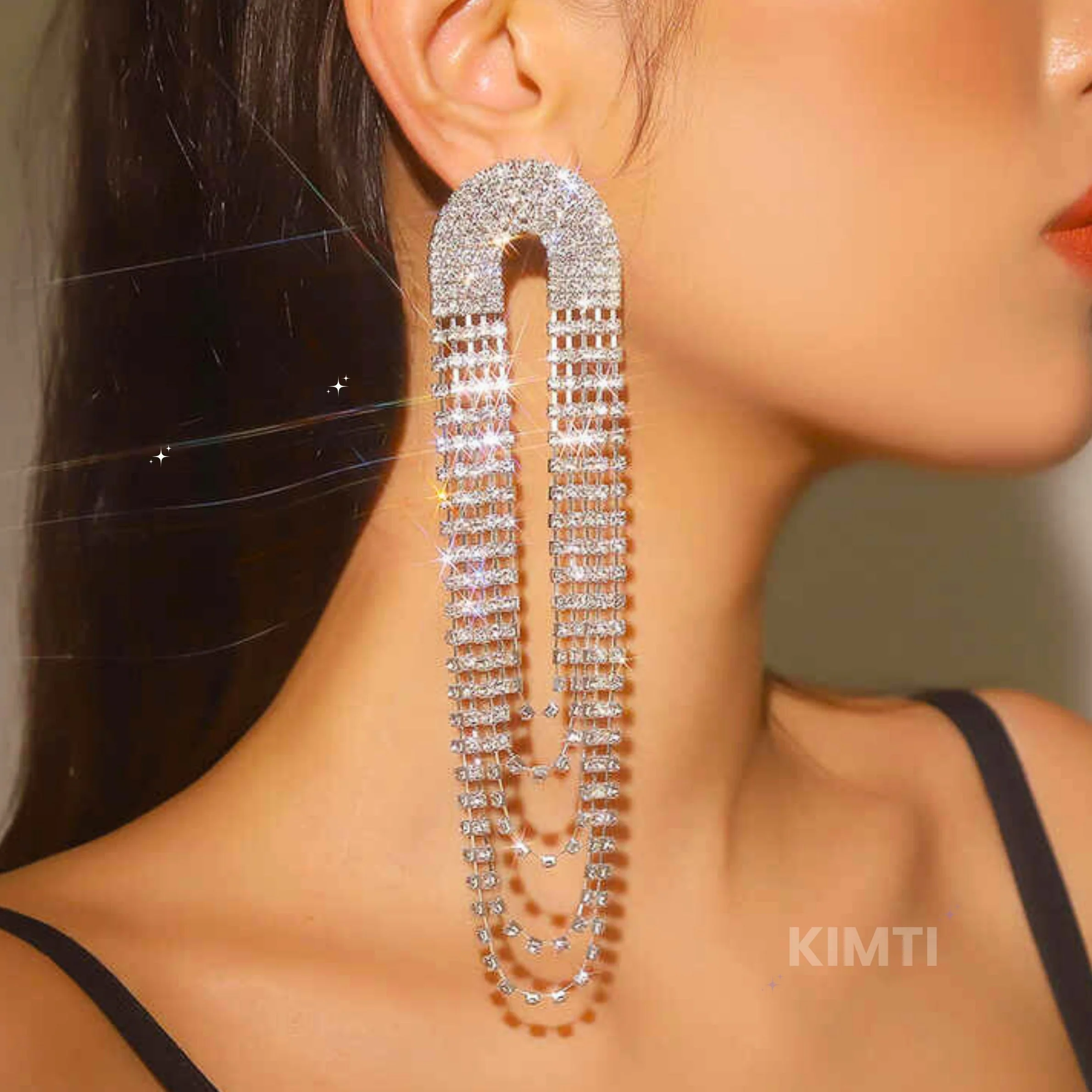 Contemporary Drop Dangler Earring - Image 3