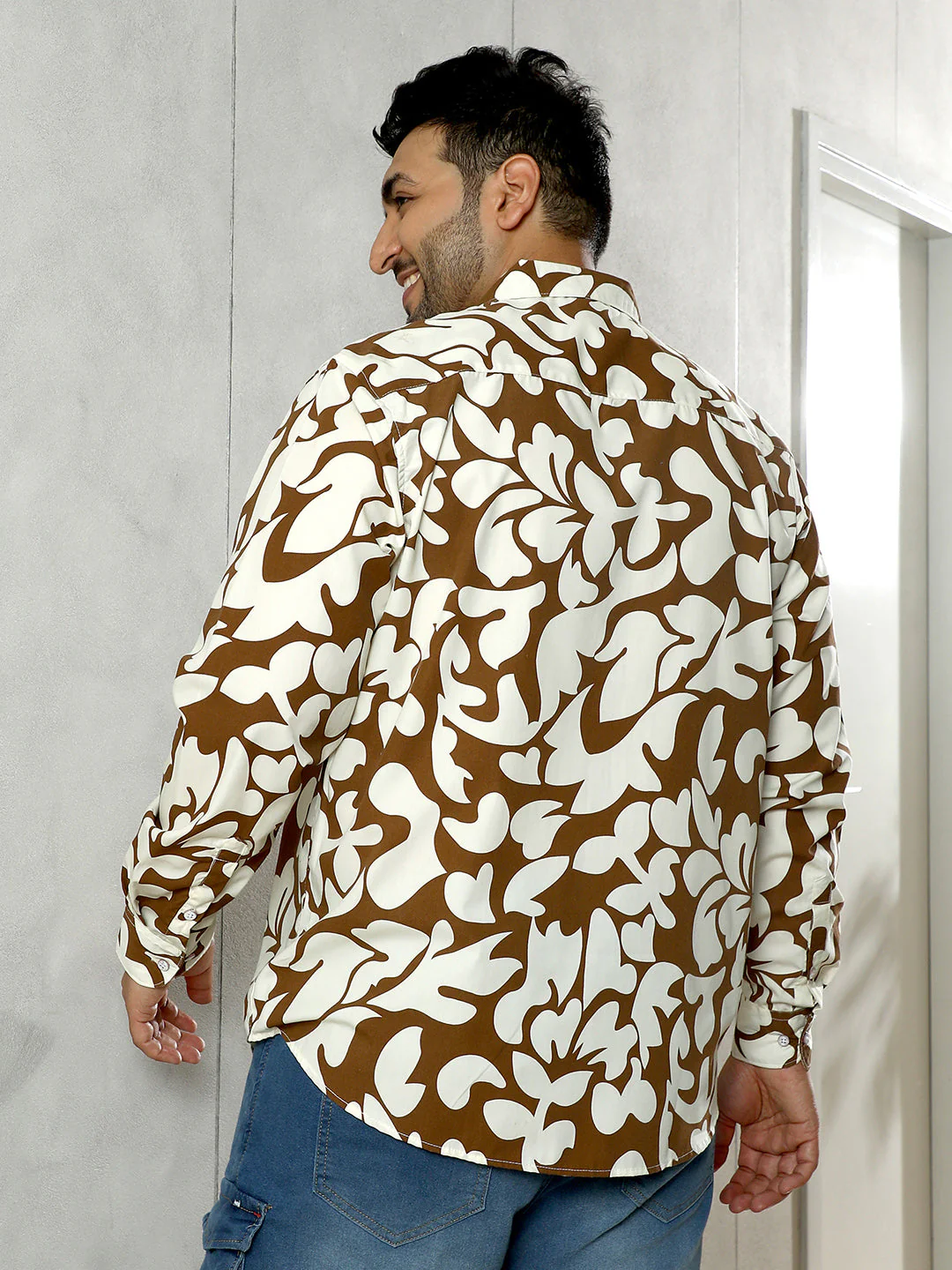 Contrast-Botanics Imprint Shirt - Image 4