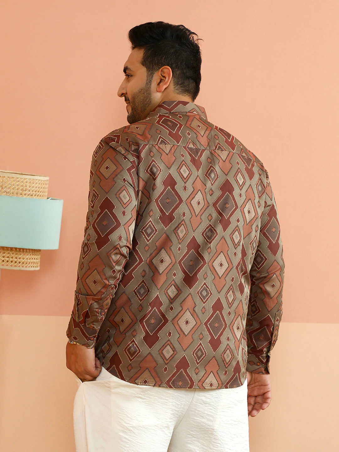Contrast Geometric-Woven Shirt - Image 4