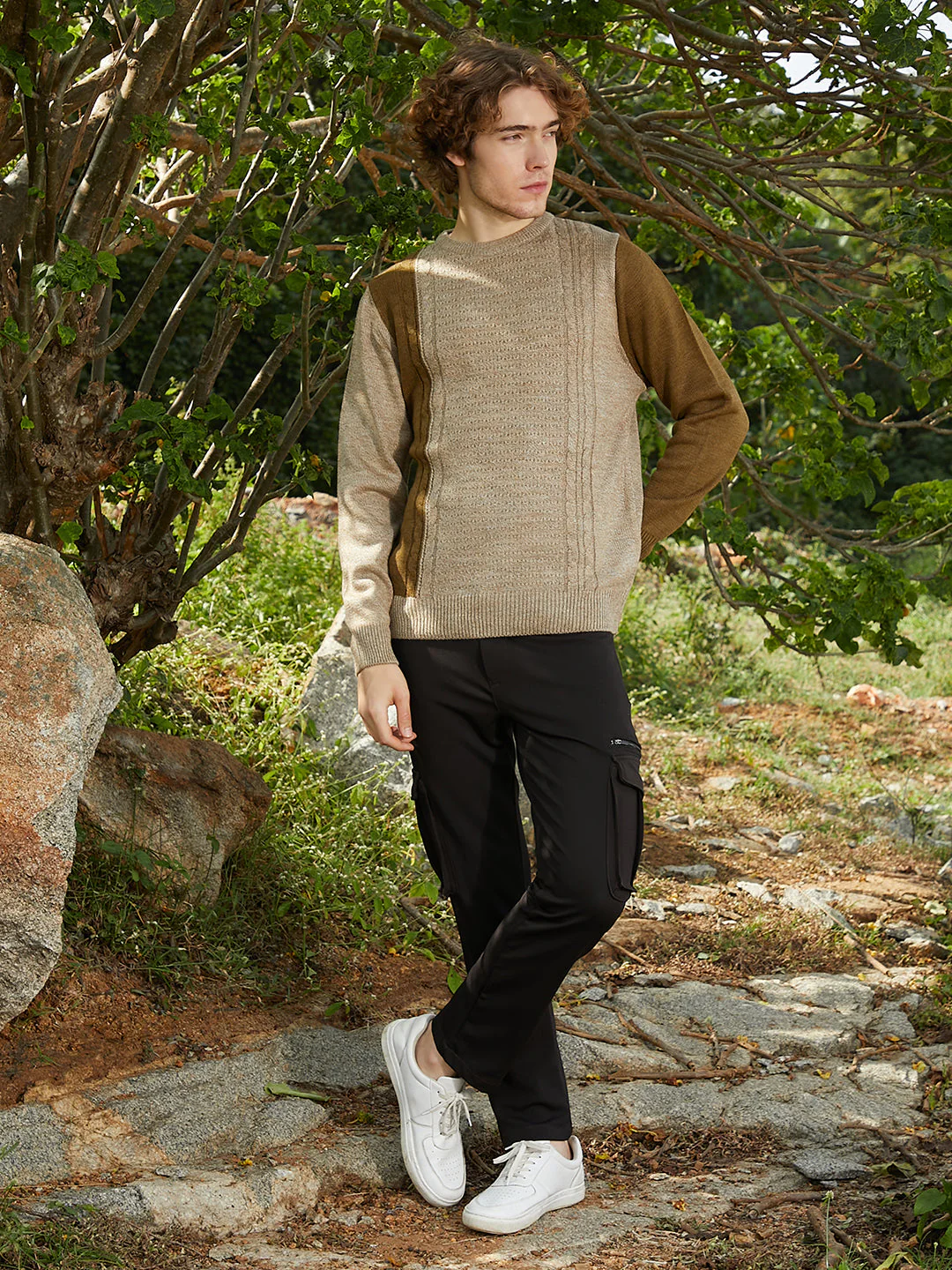 Contrast Panel Pullover Sweater - Image 5