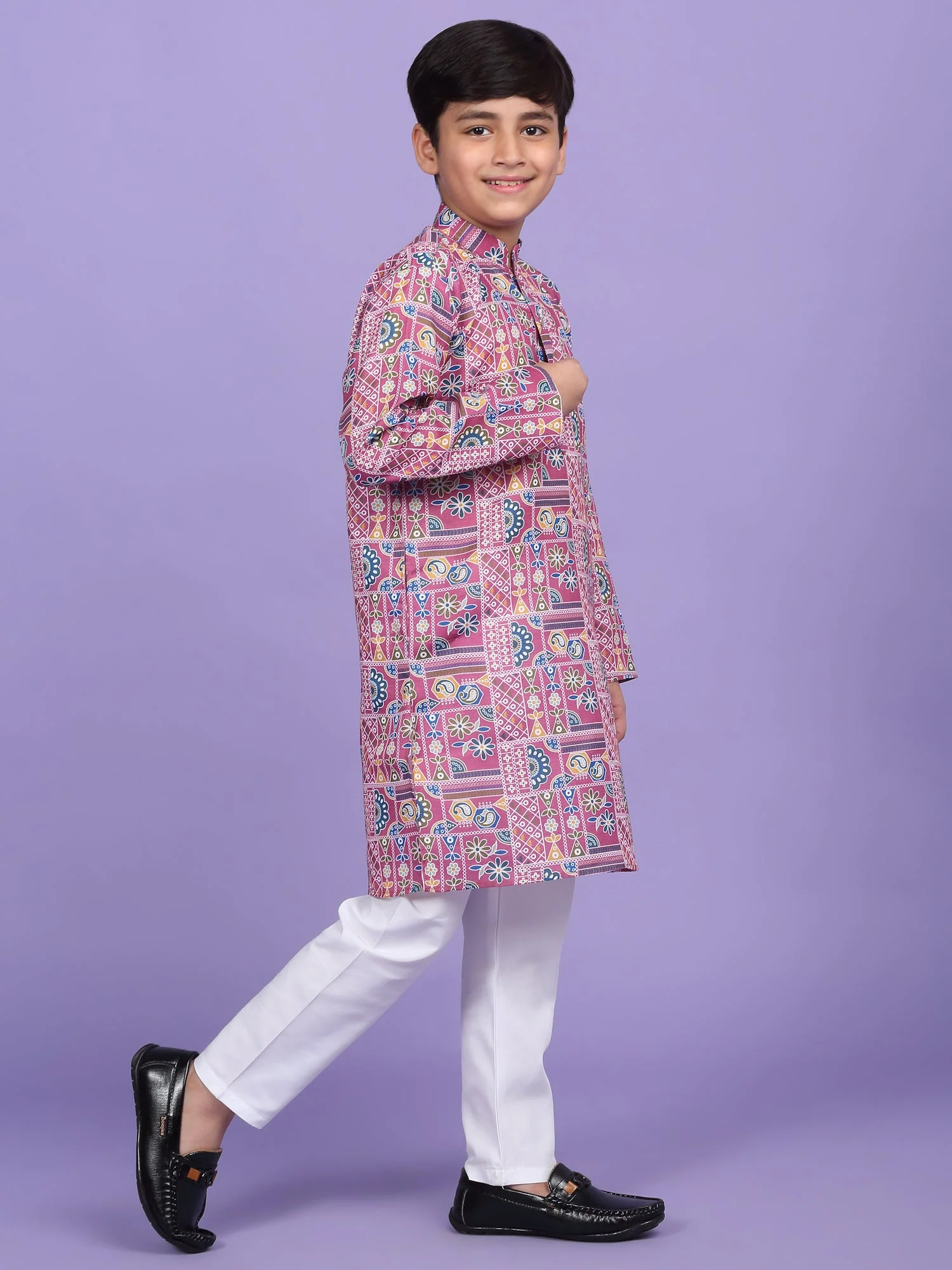 Cotton Blend Geometric Print Kurta Set - Image 10