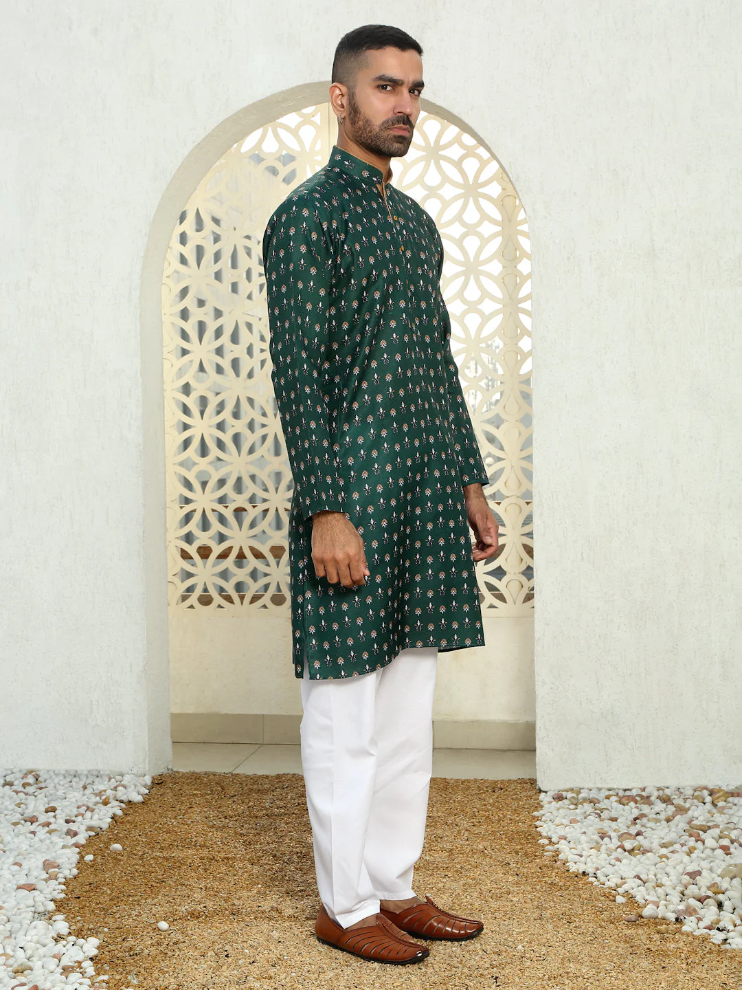 Cotton Floral Print Regular Kurta with Contrast Piping on Collar and white Elastic waistband Pyjama set - Image 12