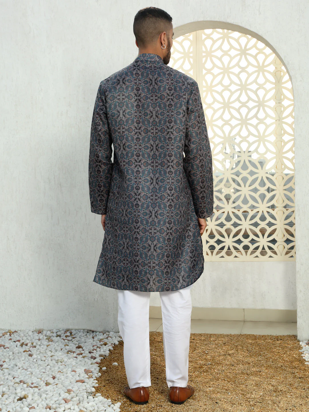 Cotton Floral Printed Kurta with white Elastic waistband Pyjama set - Image 2