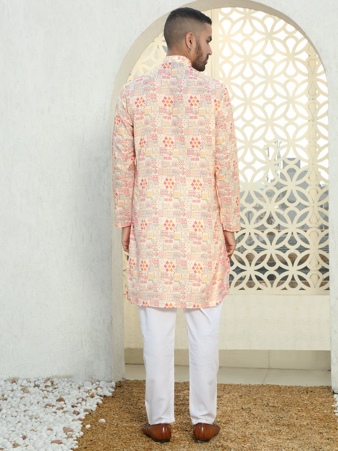 Cotton Geometric Printed Straight Kurta and Elastic Waistband Pyjama Set - Image 8