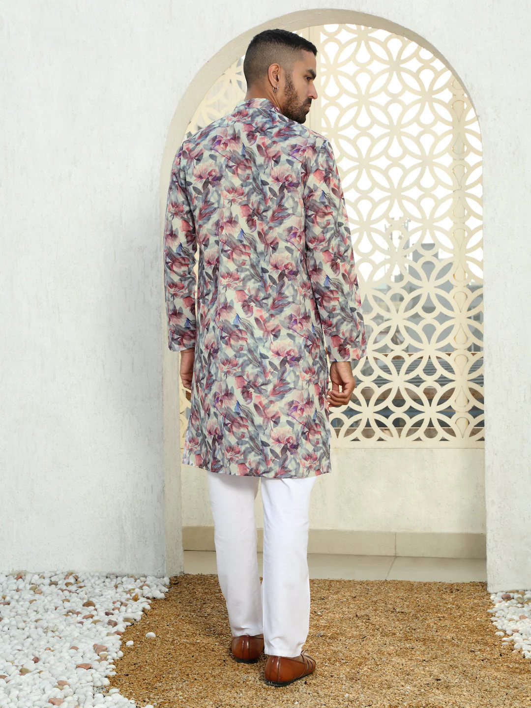 Cotton Leaf Printed Mandarin Collar Long Sleeves Kurta with white Elastic waistband Pyjama set - Image 14