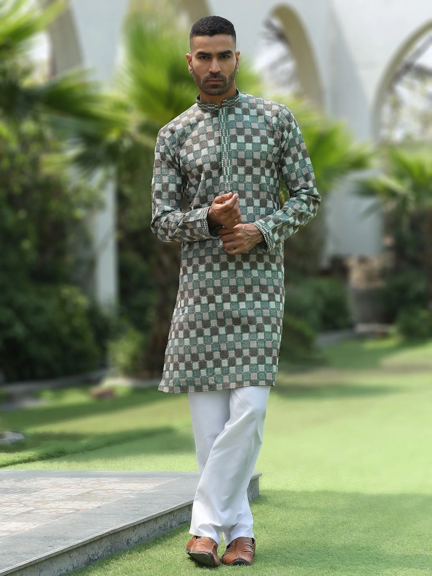 Cotton Rayon Embroidered Chikankari Sequinned Kurta With Elastic Waistband Pyjama Set - Image 12
