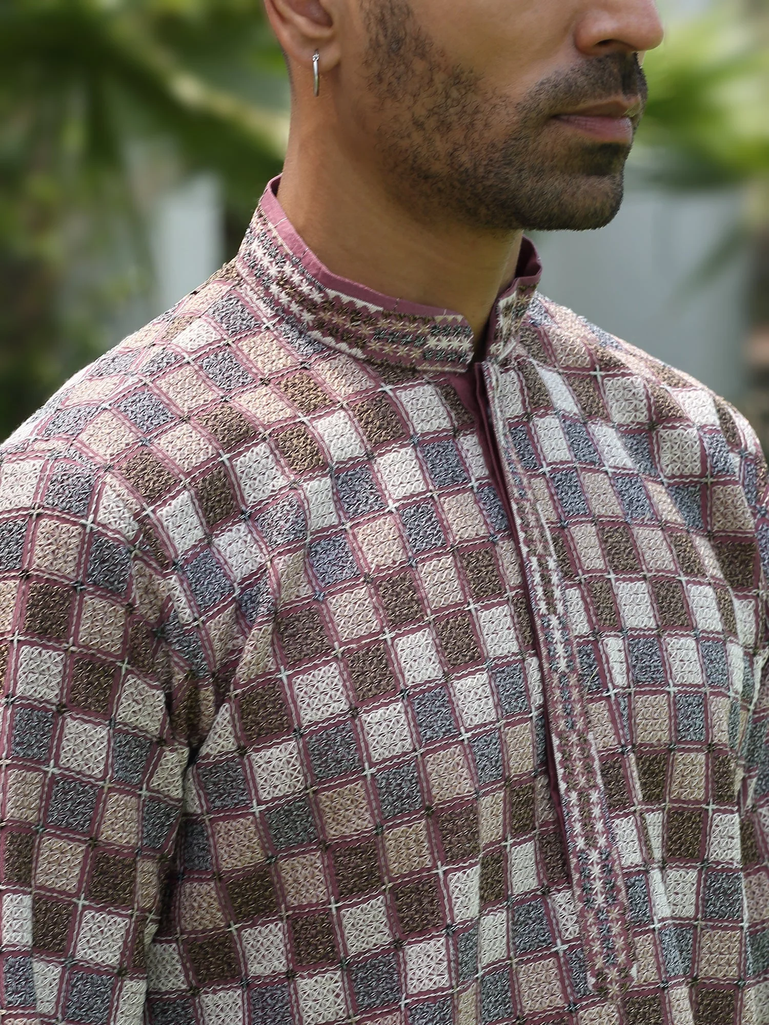 Cotton Rayon Embroidered Chikankari Sequinned Kurta With Elastic Waistband Pyjama Set - Image 15