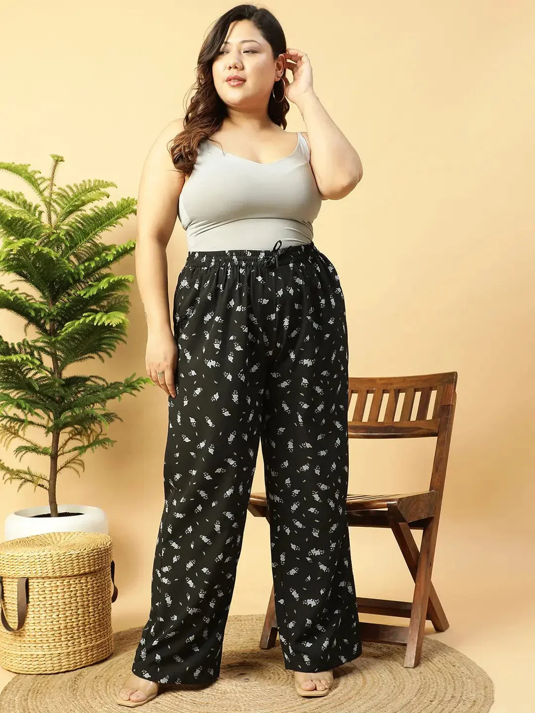 Craze Black Floral Print Elasticated Plus Size Women Pant - Image 2