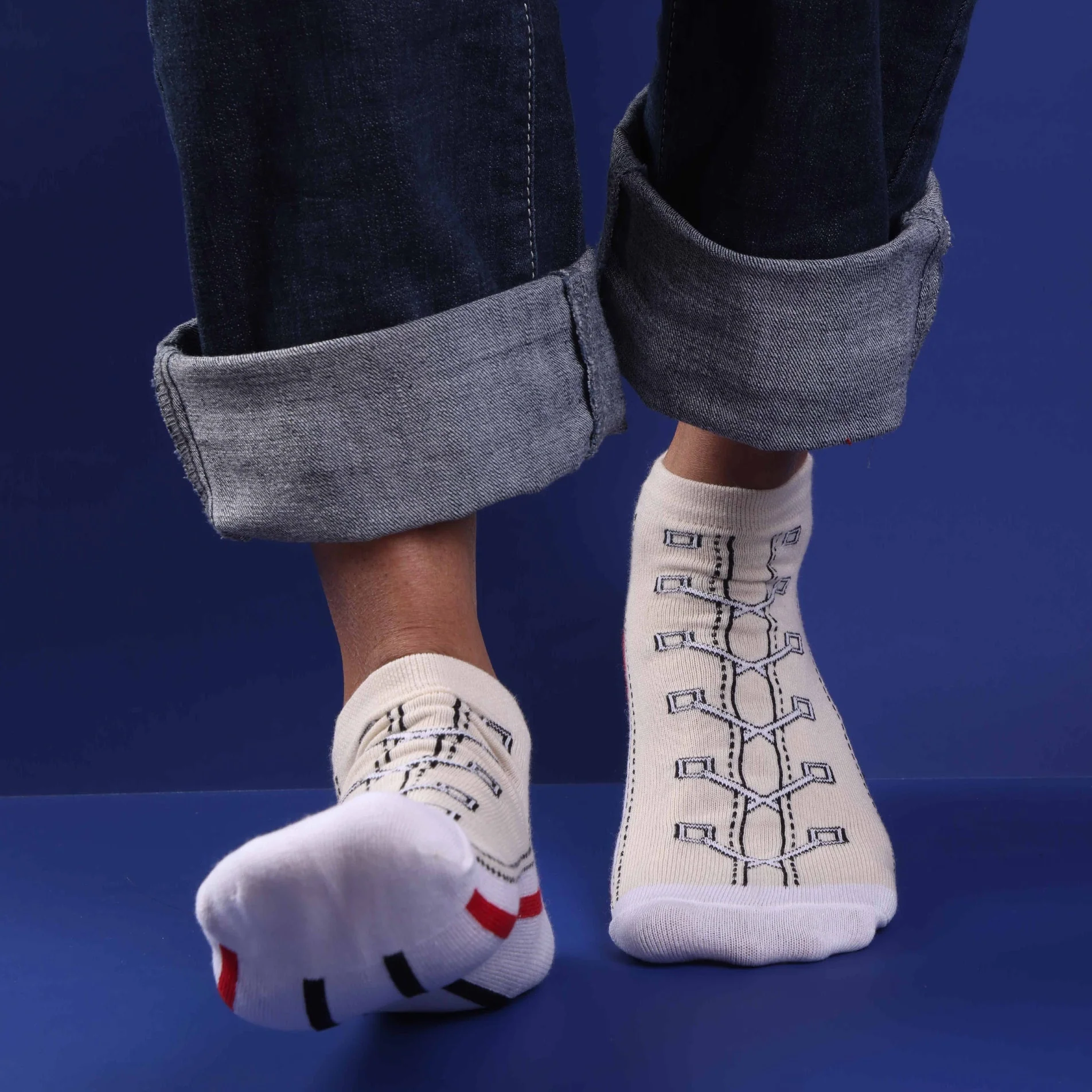 CREAM- URBAN SHOE EDITION - Image 3