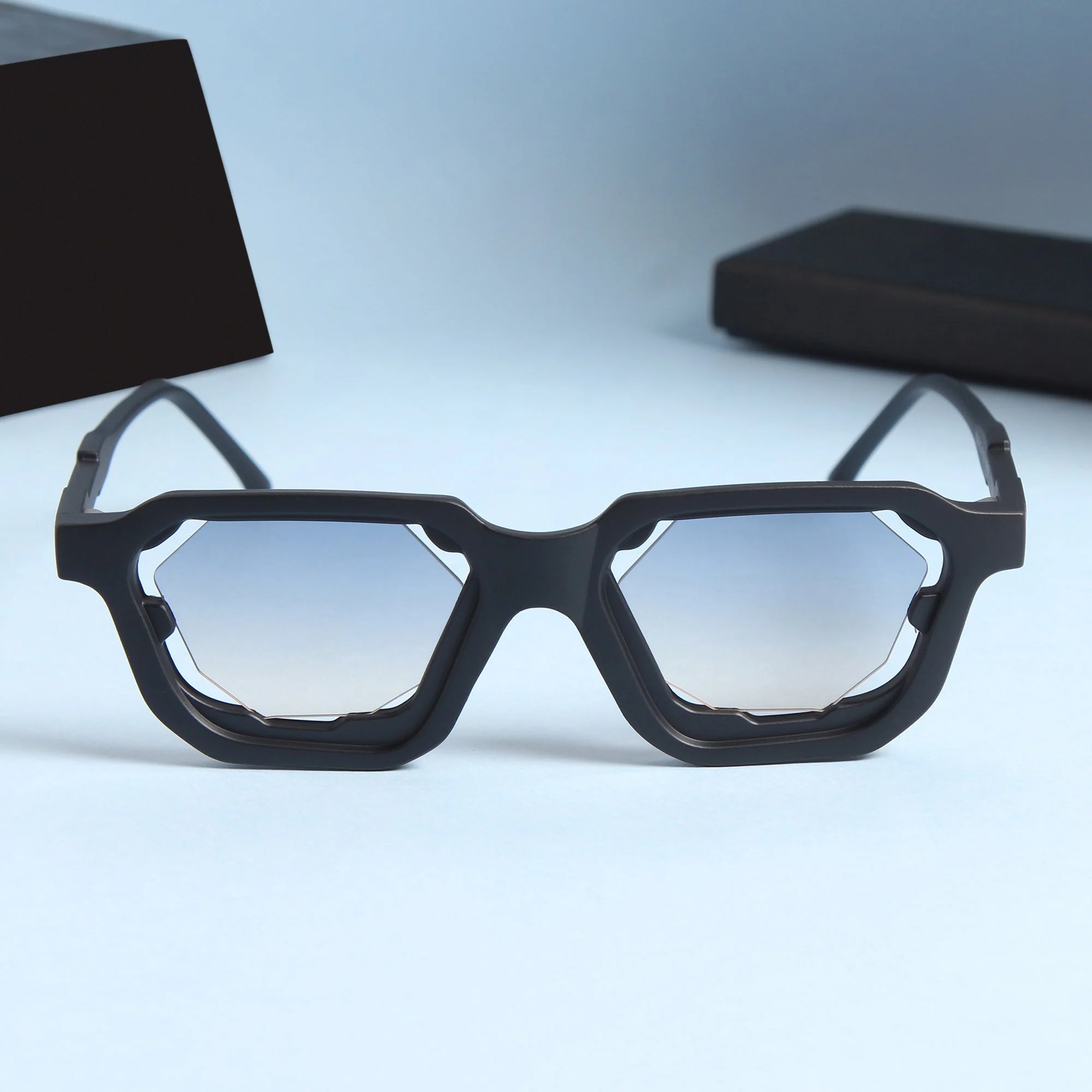 Crystal Black Peach Gradient Square Sunglasses - Image 2