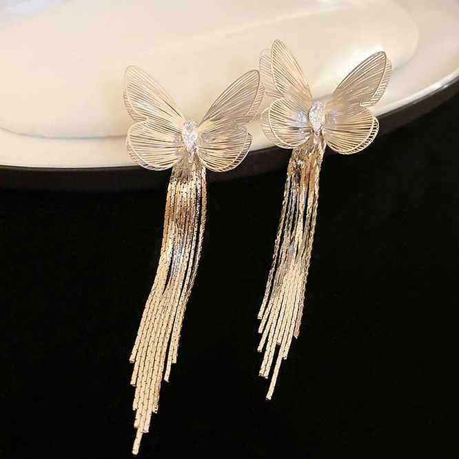Cute Butterfly Golden Dangler Earring - Image 7